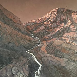 Schilderij met titel: 'Rivier door vallei onder bruine hemel.' Geschilderd met olieverf op canvas. Afmetingen: 40 cm x 60 cm.