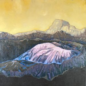 Schilderij met titel: 'Berglandschap onder gele lucht 3' Geschilderd met olieverf op paneel. Afmetingen: 100 cm x 100 cm.